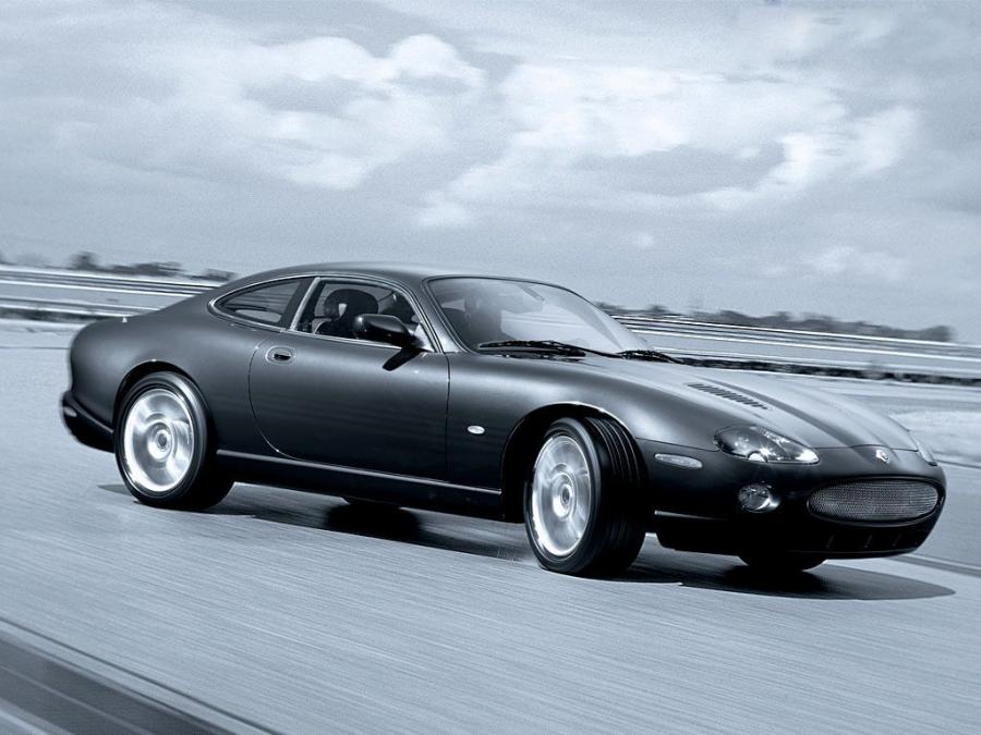  Jaguar XKR Coupe 2004 года  (фото 16 из 16)